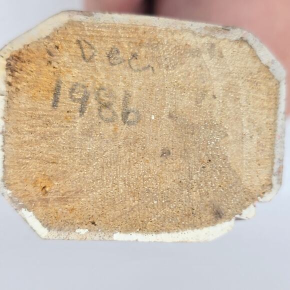 Hand Carved Wood Christmas 8" Santa Rustic  Primitive Folk Art Set of 2 1986 - Picture 5 of 6